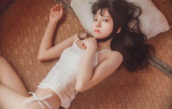 在线观看免费三级色视频_超清电影完整版